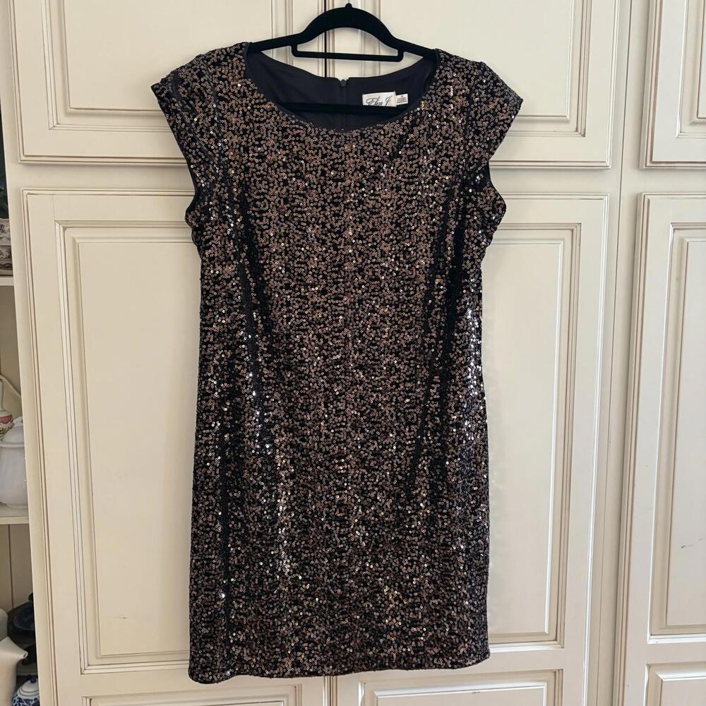 Eliza J Women's Sequin Sheath Dress with Cap Sleeve Size 14 Brown Bronze Sequins